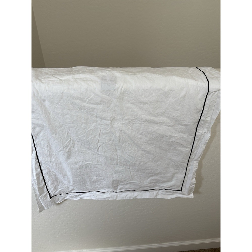 Anichini By Quagliotti made in Italy cotton white with black trim 31x31 Sham EUC